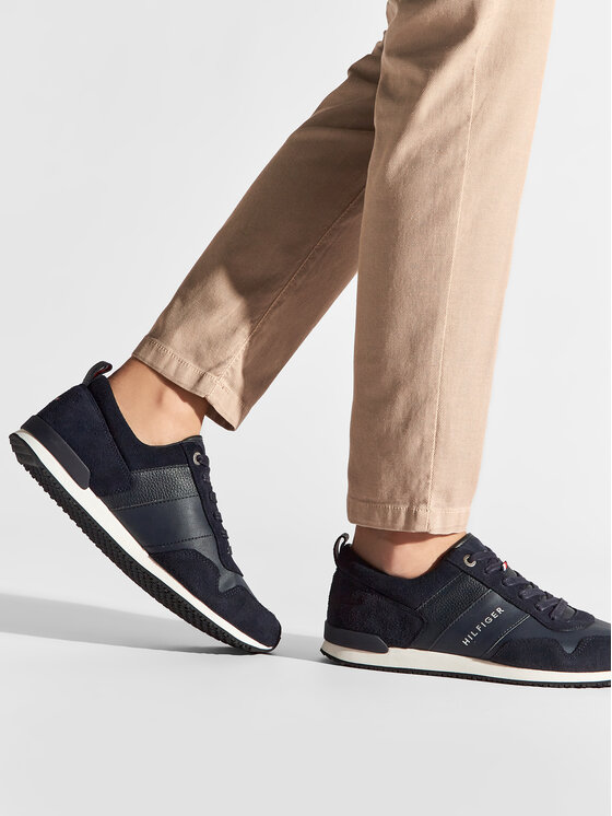 Tommy Hilfiger Tommy Hilfiger Laisvalaikio batai Iconic Leather Suede Mix Runner FM0FM00924 Tamsiai mėlyna