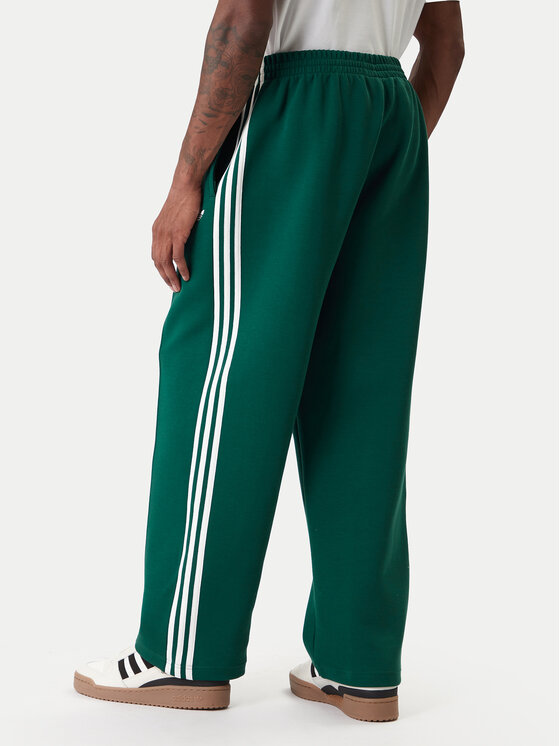adidas adidas Долнище анцуг adicolor Spacer Track KD4088 Зелен Baggy Fit