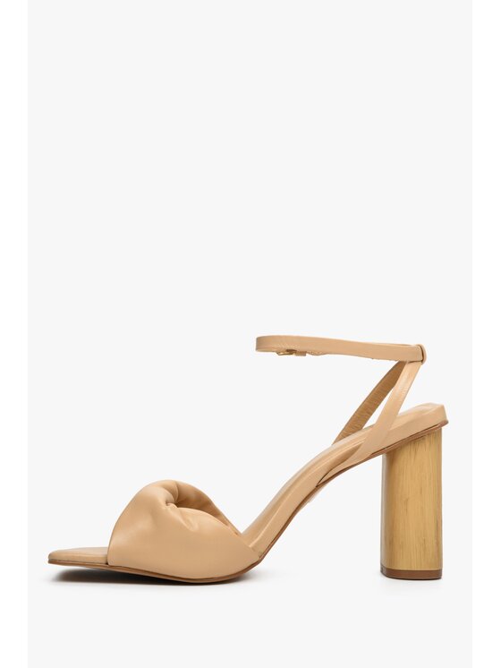 Estro Estro Σανδάλια ER00112423 Μπεζ