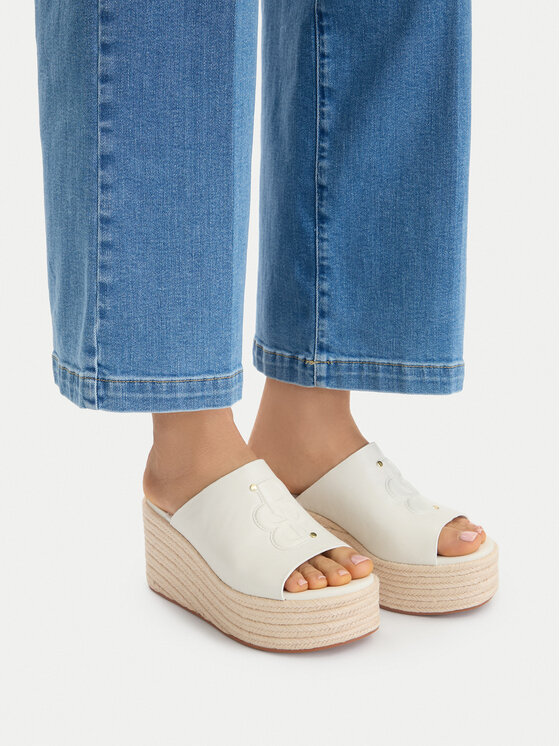 Badura Badura Чехли EO-AMINA-LT0228-26-801 Бял