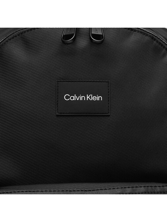 Calvin Klein Calvin Klein Seljakott Ck Essential Campus Bp K50K511209 Must