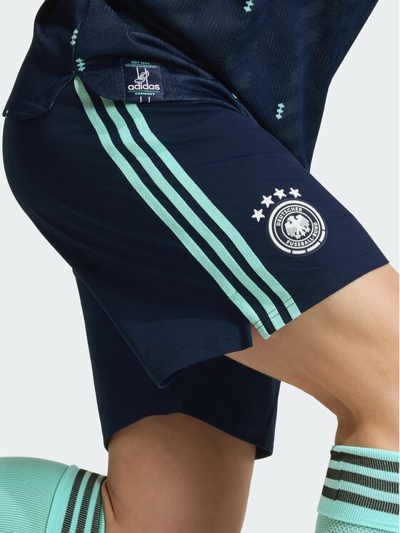 adidas adidas Szorty sportowe 165830 Niebieski jasny Regular Fit