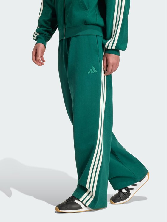 adidas adidas Spodnie materiałowe 167693 Zielony Loose Fit