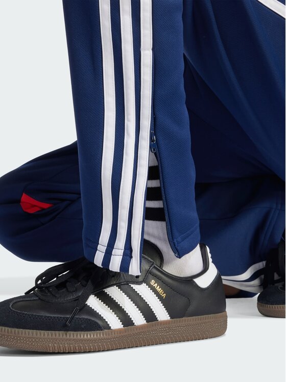 adidas adidas Spodnie materiałowe 151967 Błękitny Slim Fit