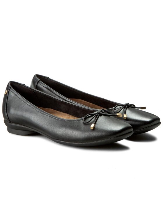 Clarks shop candra light