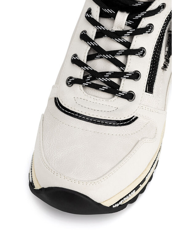 Mustang Mustang Botine 1364-503 Alb