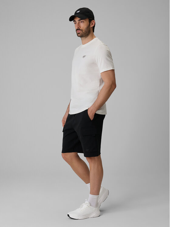 4F 4F Szorty sportowe COMMERCIAL 4 Czarny Regular Fit