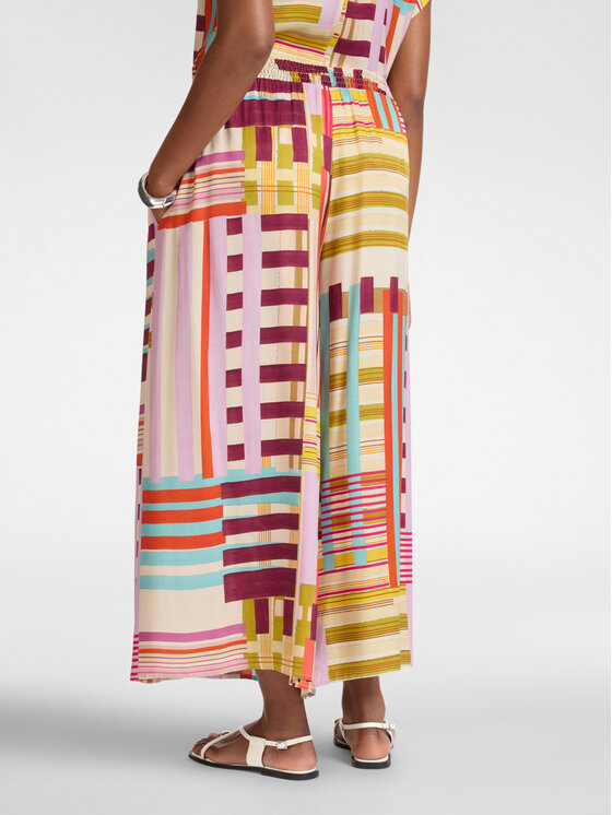 Elena Mirò Elena Mirò Pantaloni di tessuto P017Z000222N001 Rosa Over Fit