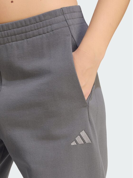 adidas adidas Spodnie materiałowe 165478 Szary jasny Regular Fit