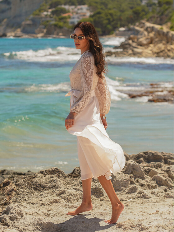LIDIA KALITA LIDIA KALITA Sukienka koktajlowa Capri Beżowy Flare Fit