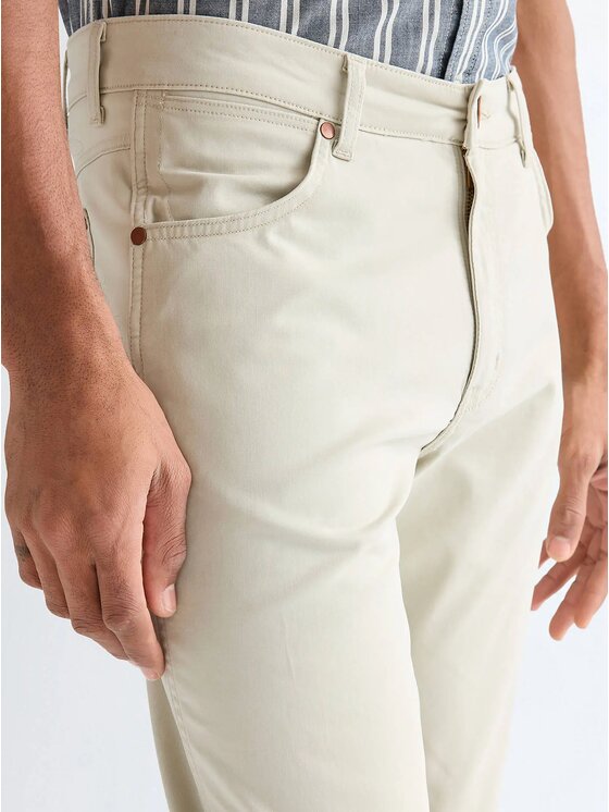 Wrangler Wrangler Spodnie materiałowe LARSTON Biały Slim Fit