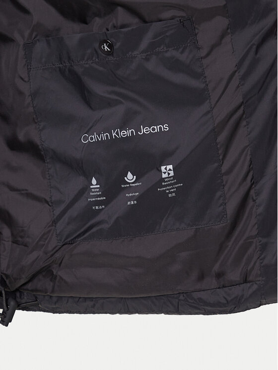 Calvin Klein Jeans Calvin Klein Jeans Žieminė striukė LV04RC511G Juoda Regular Fit