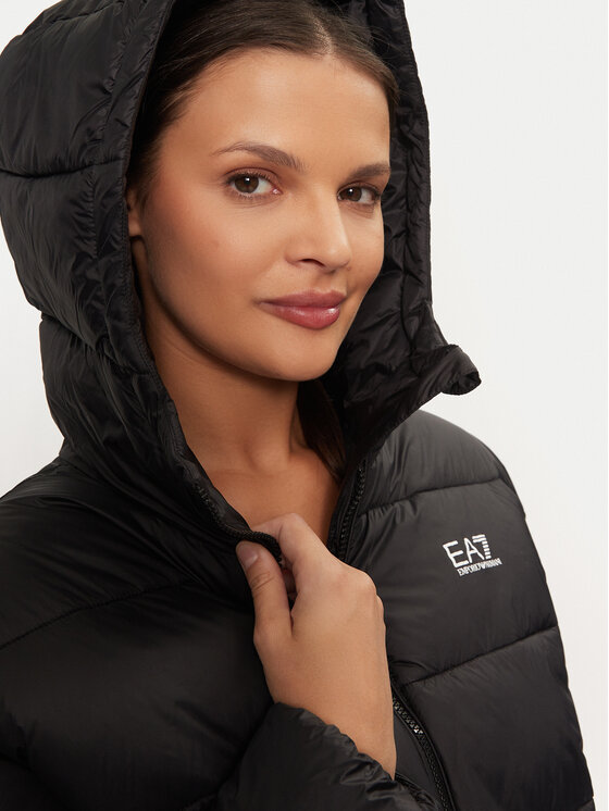 EA7 Emporio Armani EA7 Emporio Armani Geacă de iarnă 6DTB17 TNGPZ 0210 Negru Relaxed Fit