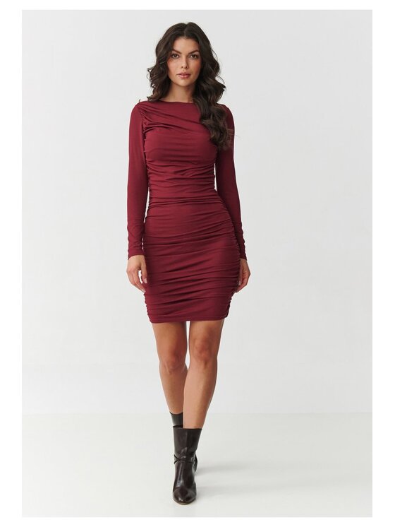 Makadamia Makadamia Sukienka codzienna M899 Bordowy Fitted Fit