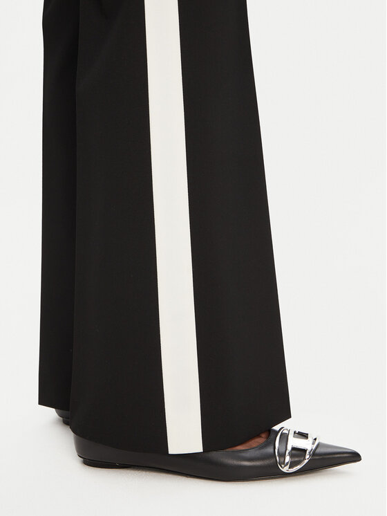 HUGO HUGO Spodnie materiałowe Hizana 50544753 Czarny Flare Fit