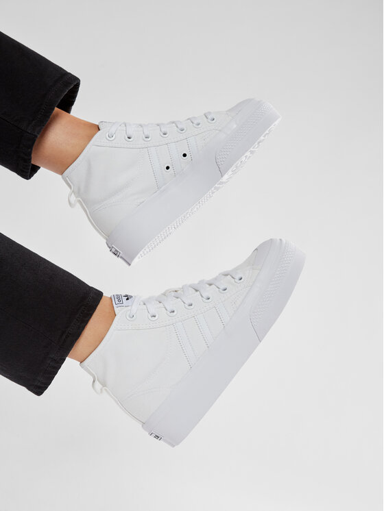 adidas adidas Sneakersy Nizza Platform Mid W FY2782 Bílá