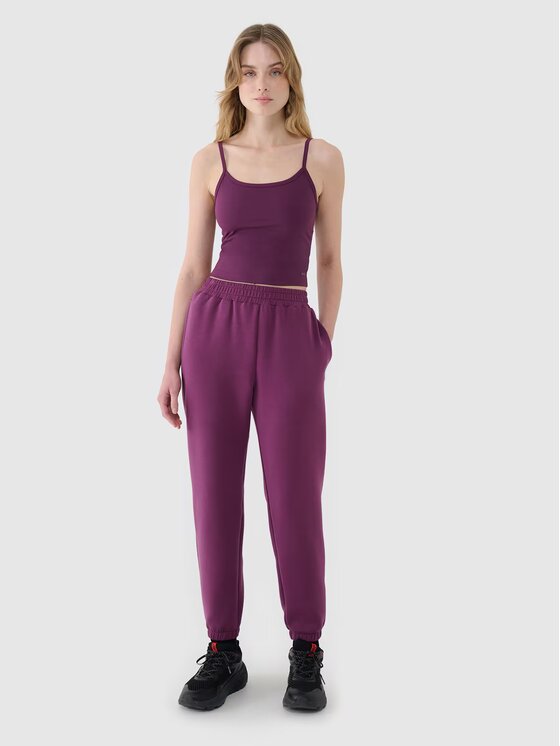 4F 4F Spodnie dresowe 4FWSS25TTROF1010-50S Fioletowy Regular Fit