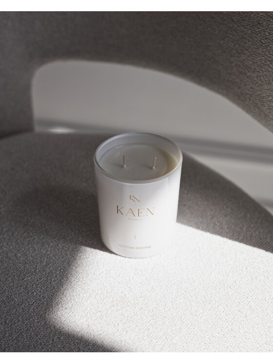 KAEN CANDLE KAEN CANDLE Świeca zapachowa KAEN CANDLE | Cotton Jasmine Biały