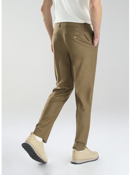 Pako Lorente Pako Lorente Spodnie garniturowe P24SP-6G-003 Brązowy Slim Fit