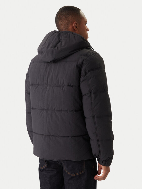 Mustang Mustang Winterjacke Oakfield 1017069 Schwarz Regular Fit
