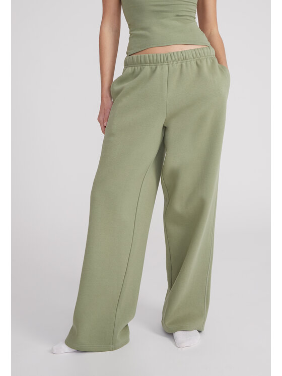 Style Republic Style Republic Spodnie dresowe Jogginghose Zielony Comfort Fit