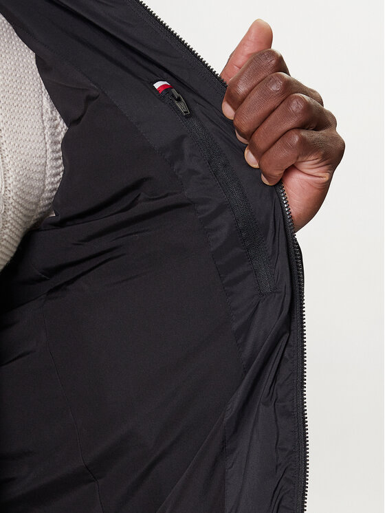 Tommy Hilfiger Tommy Hilfiger Зимова куртка MW0MW41982 Чорний Regular Fit