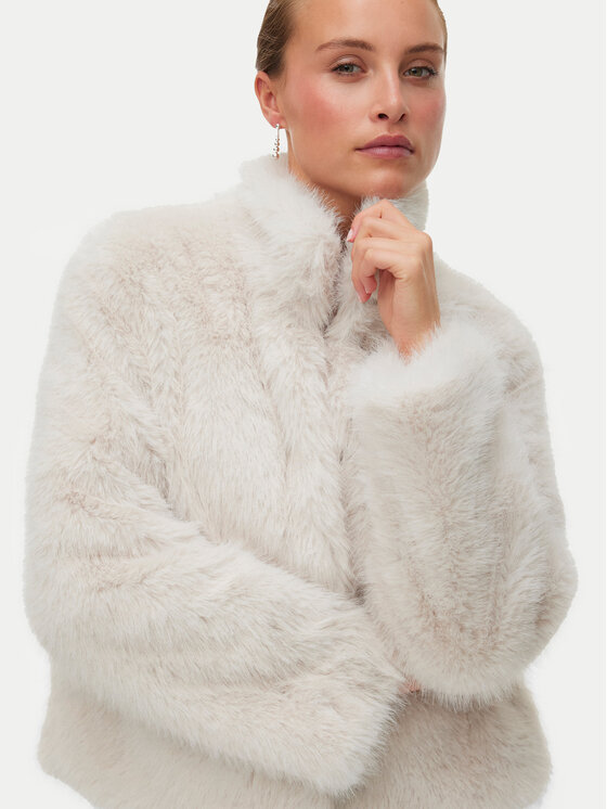 Vero Moda Vero Moda Kožešina Monroe 10315328 Béžová Regular Fit