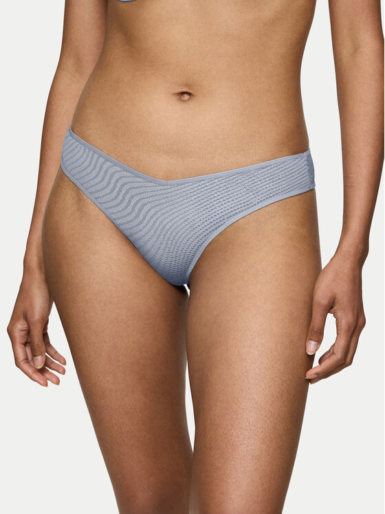 Stringi Triumph