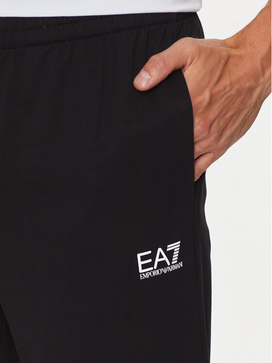 EA7 Emporio Armani EA7 Emporio Armani Tepláková súprava 8NPV61 PJVRZ 1200 Čierna Regular Fit