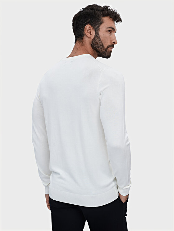 Evenemen Evenemen Sweter Round Neck Biały Slim Fit