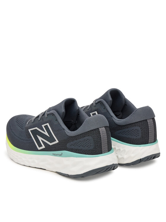 New Balance New Balance Bežecké topánky Fresh Foam X Evoz v4 MEVOZ60R Sivá