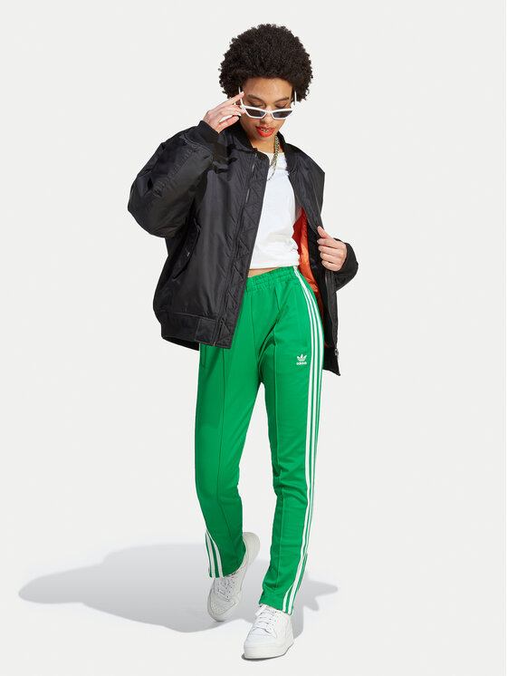 adidas adidas Melegítő alsó adicolor SST IK6601 Zöld Slim Fit