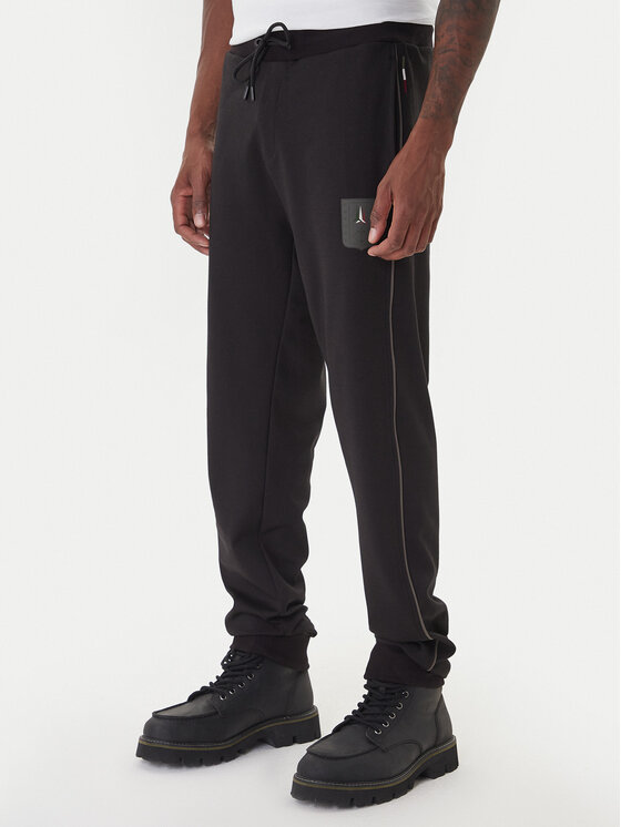 Aeronautica Militare Aeronautica Militare Trenirka 252TF0101UF00667 Črna Regular Fit