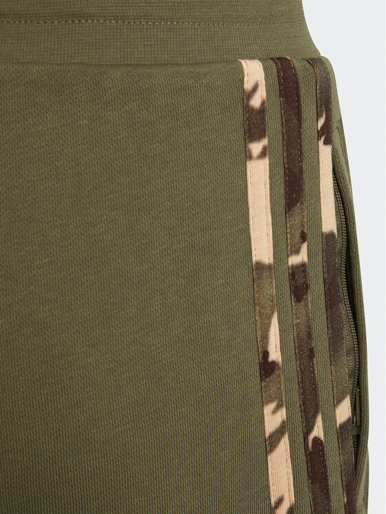 adidas Szorty sportowe Camo Shorts IC5146 Zielony Regular Fit | Modivo.pl