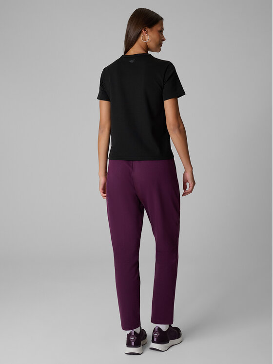 4F 4F Spodnie dresowe BASIC+ Fioletowy Slim Fit