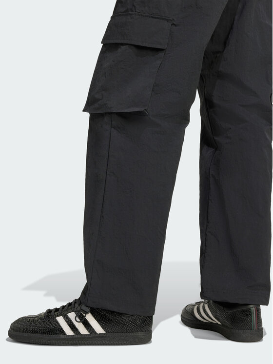 adidas adidas Spodnie cargo Front Stripes Woven Czarny Loose Fit