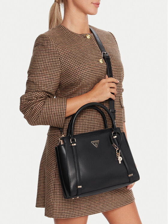 Guess Guess Τσάντα Daryna II HWVG72 08060 Μαύρο