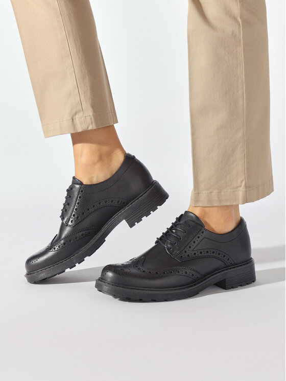 Clarks Clarks Oksfordi Orinoco2 Limit 26163621 Melns