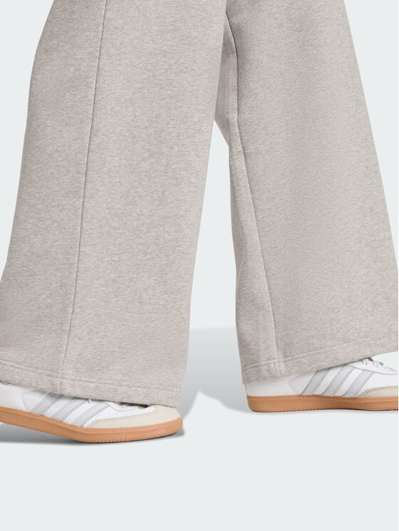 adidas adidas Spodnie dresowe 151367 Szary Loose Fit