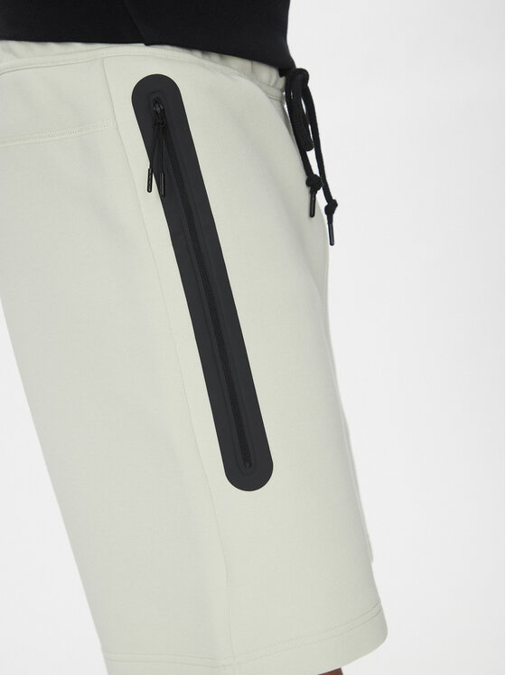 Nike Nike Pantaloni scurți sport FB8171 Écru Standard Fit