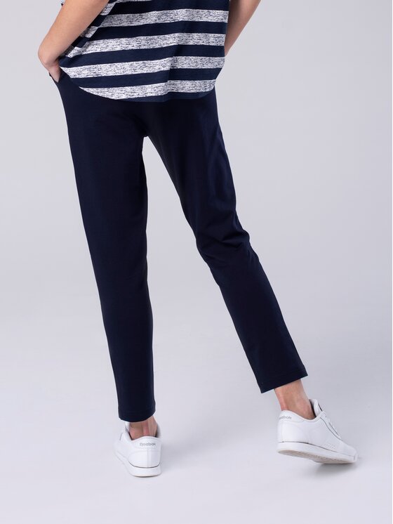 Look Made With Love Look Made With Love Spodnie dzianinowe Boyfriend Look 415 navy blue Granatowy Boyfriend Fit