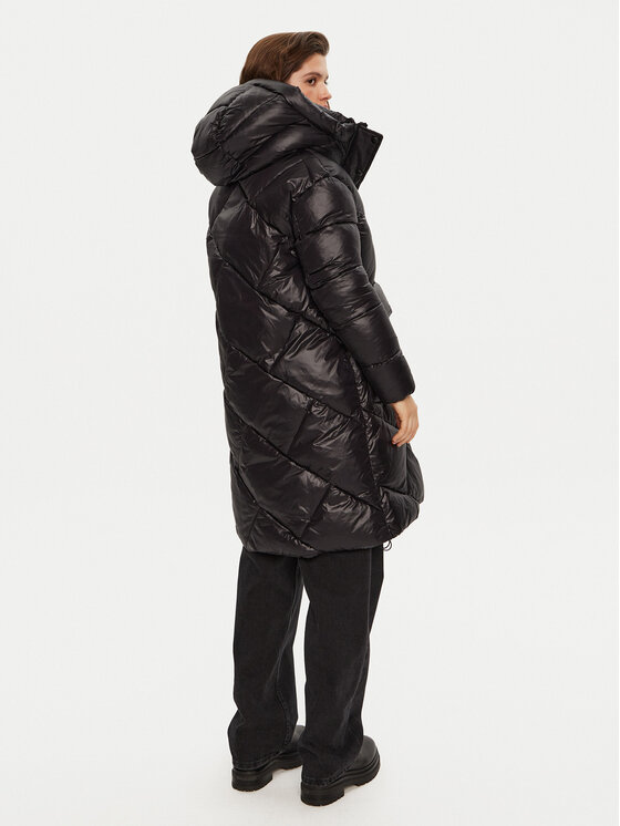 Blauer Blauer Žieminė striukė 24WBLDK02311 Juoda Regular Fit