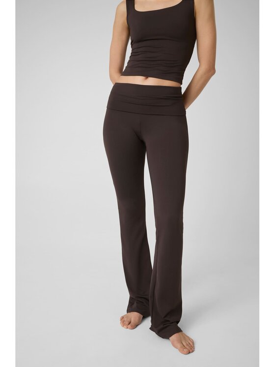 Guess Guess Top 183481 Brązowy Classic Fit