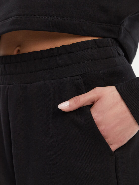 Calvin Klein Jeans Calvin Klein Jeans Αθλητικό σορτς J20J225221 Μαύρο Relaxed Fit
