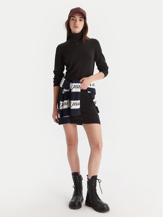 Tommy Jeans Tommy Jeans Плетена рокля Ess DW0DW21958 Черен Slim Fit