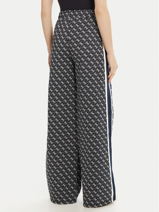 Guess Guess Teplákové nohavice V5RB03 KCO90 Čierna Palazzo Fit