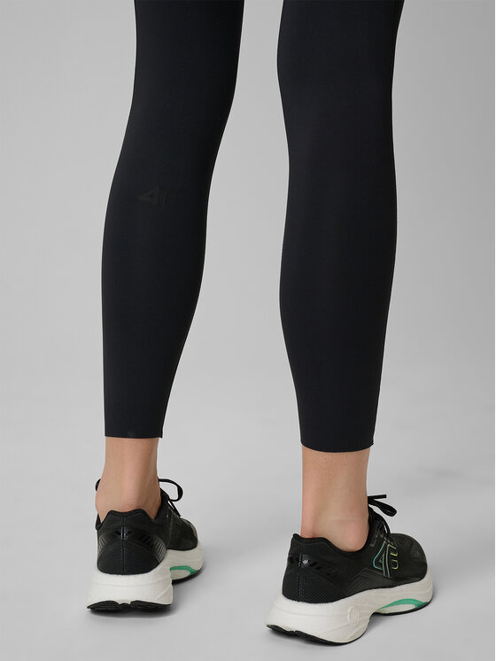 4F 4F Legginsy TRAINING Czarny Slim Fit