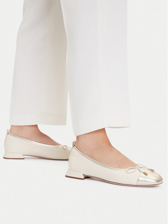 Clarks Clarks Ballerinas Ubree15 Poppy 26181326 Beige