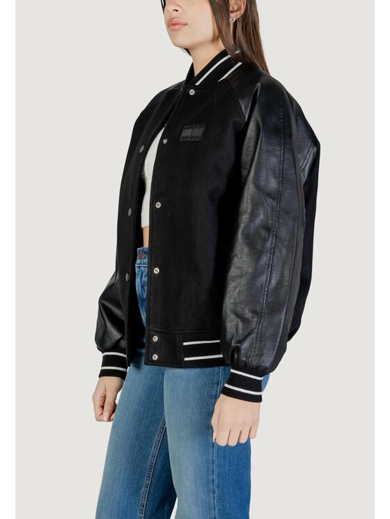 Tommy Jeans Tommy Jeans Giubbotto invernale DW0DW22557 Nero Casual Fit
