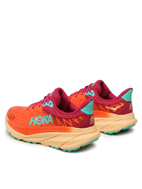 Hoka Hoka Futócipő Challenger 71134498 Piros